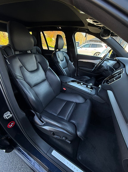 Volvo XC90 12 of 24