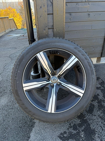 Volvo XC90 21 of 24