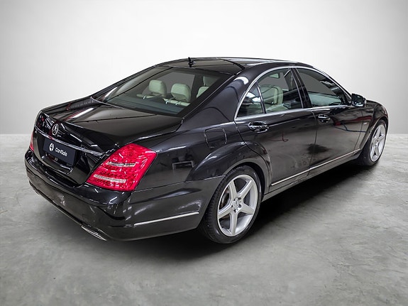 Mercedes-Benz S350 d 5 of 26
