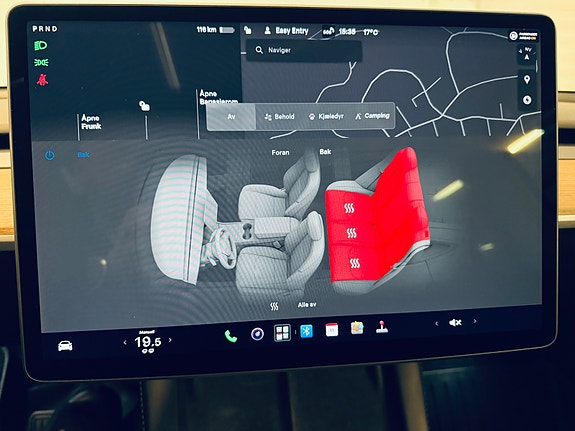 Tesla Model Y 16 of 26