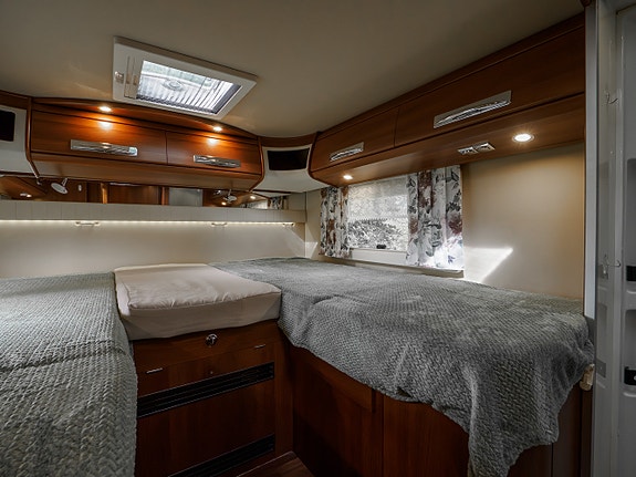 Carthago Chic E-Line I 50 Linerclass | 3L M/KJEDE | 177 HK | AUTOMAT | HYDR. STØTTEBEN |  SOLCELLE | AC 29 of 30
