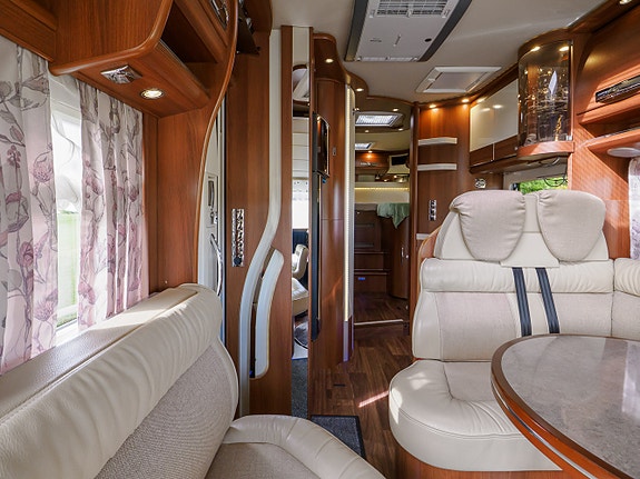 Carthago Chic E-Line I 50 Linerclass | 3L M/KJEDE | 177 HK | AUTOMAT | HYDR. STØTTEBEN |  SOLCELLE | AC 21 of 30
