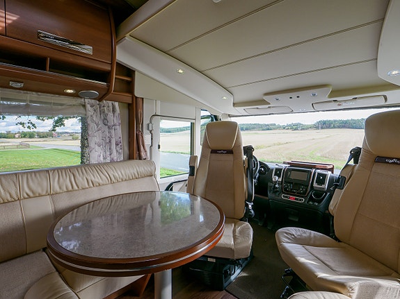 Carthago Chic E-Line I 50 Linerclass | 3L M/KJEDE | 177 HK | AUTOMAT | HYDR. STØTTEBEN |  SOLCELLE | AC 17 of 30