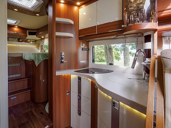 Carthago Chic E-Line I 50 Linerclass | 3L M/KJEDE | 177 HK | AUTOMAT | HYDR. STØTTEBEN |  SOLCELLE | AC 23 of 30