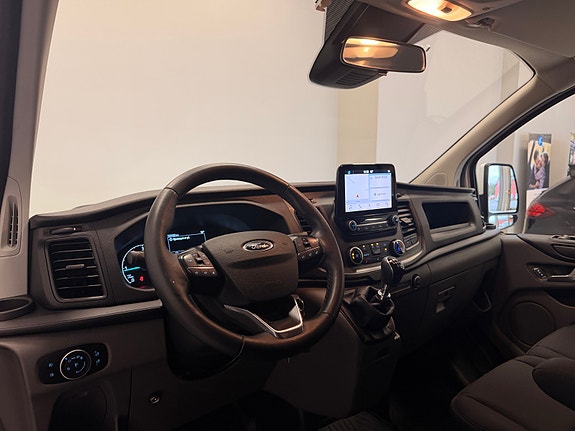 Ford Transit Custom 22 of 30