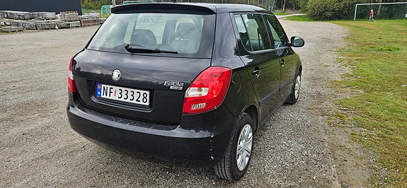 Skoda Fabia 10 of 26