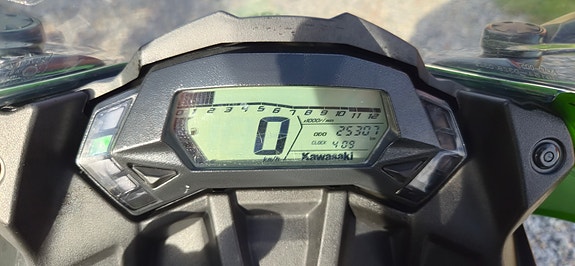 Kawasaki Ninja 125 11 of 12