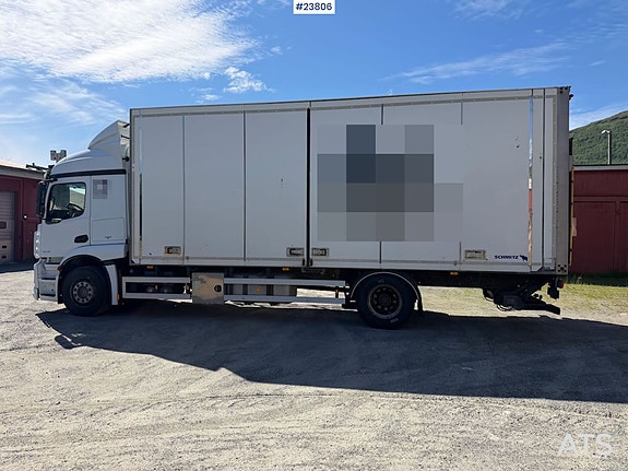 Mercedes-Benz Actros 1835L 4x2 skapbil m/ ADR rigget, ny clutch og svinghjul. – Euro 6 og totalt overhalt bremser. SE VIDEO 8 of 30