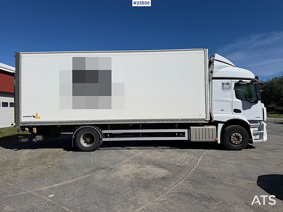 Mercedes-Benz Actros 1835L 4x2 skapbil m/ ADR rigget, ny clutch og svinghjul. – Euro 6 og totalt overhalt bremser. SE VIDEO 4 of 30