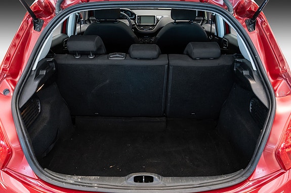 Peugeot 208 11 of 23