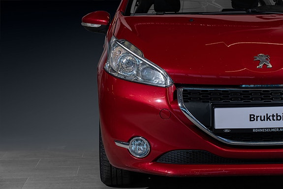 Peugeot 208 4 of 23