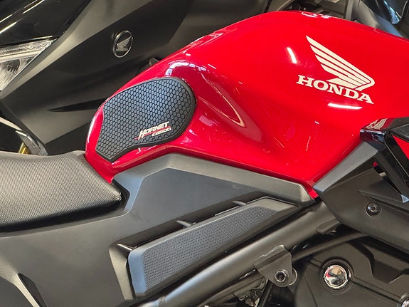 Honda CB500FA STRØKEN / GARANTI / VARMEHOLKER! 4 of 19