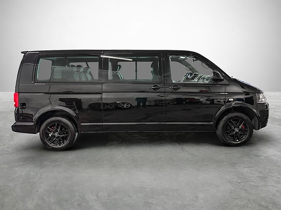 Volkswagen Caravelle 6 of 27