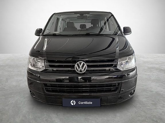 Volkswagen Caravelle 8 of 27