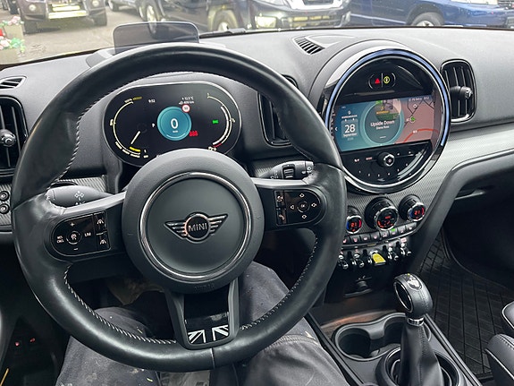 MINI Countryman Cooper SE 10 of 30