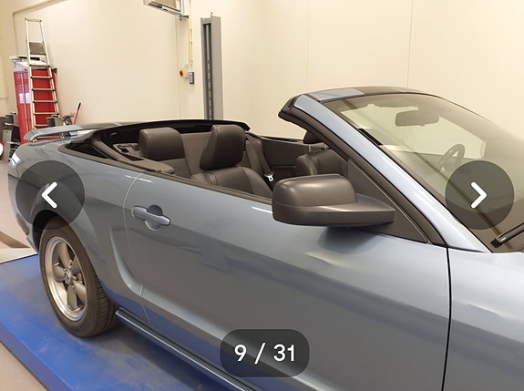 Ford Mustang 9 of 26