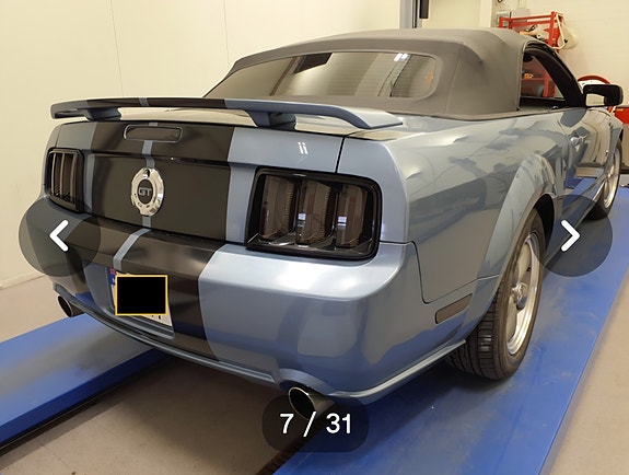Ford Mustang 7 of 26
