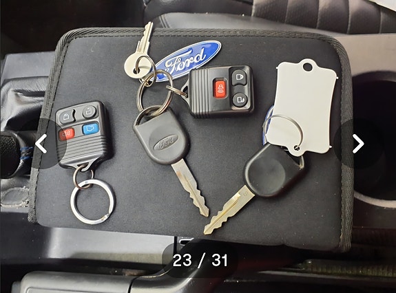 Ford Mustang 22 of 26