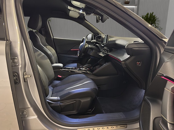 Peugeot 2008 17 of 29