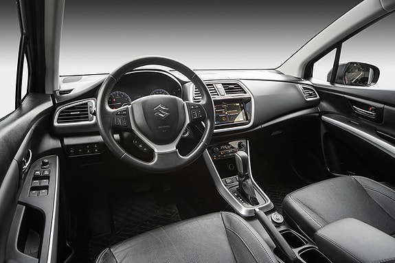 Suzuki SX4 S-Cross 11 of 25