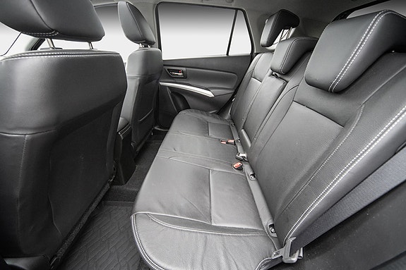 Suzuki SX4 S-Cross 23 of 25