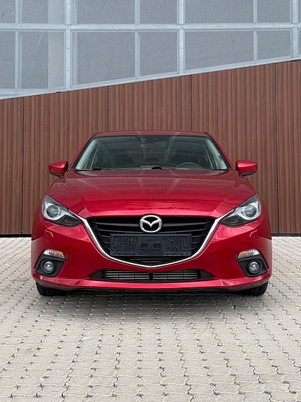 Mazda 3 2 of 16