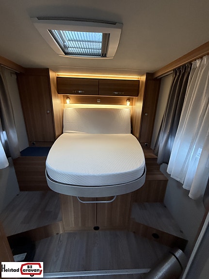 Weinsberg Carasuite 700MX 6 of 30