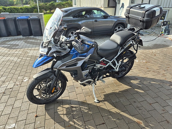 Triumph Tiger 1200 GT 4 of 10
