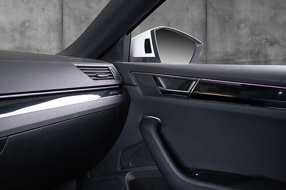 Skoda Superb 18 of 25