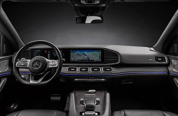 Mercedes-Benz GLE300 d 13 of 30