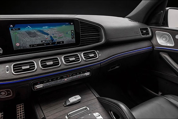 Mercedes-Benz GLE300 d 28 of 30
