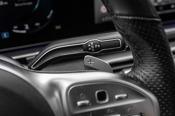 Mercedes-Benz GLE300 d 26 of 30