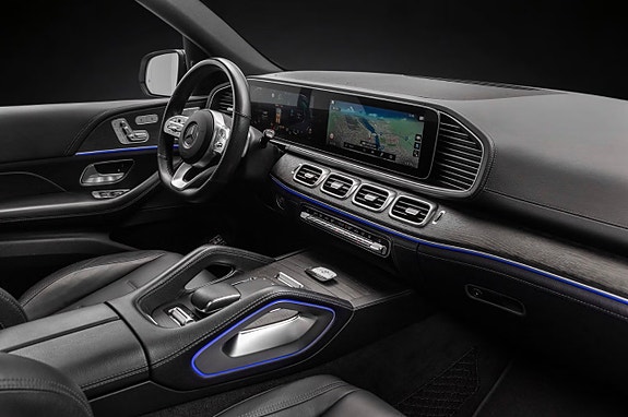Mercedes-Benz GLE300 d 15 of 30