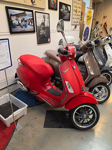 Vespa Primavera 50/LX 50 6 of 7