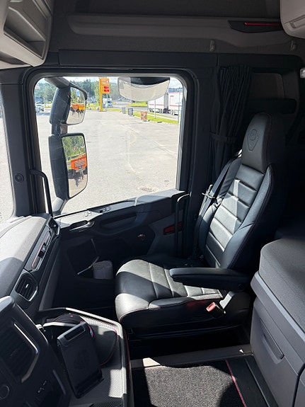 Scania R 650 XT 10 of 11