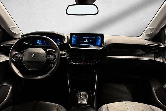 Peugeot e-208 15 of 20