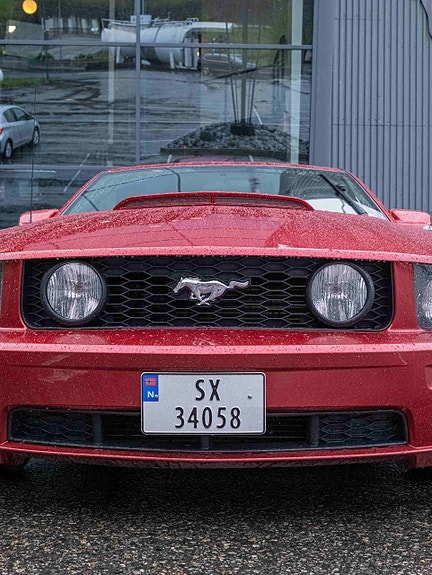 Ford Mustang 16 of 30