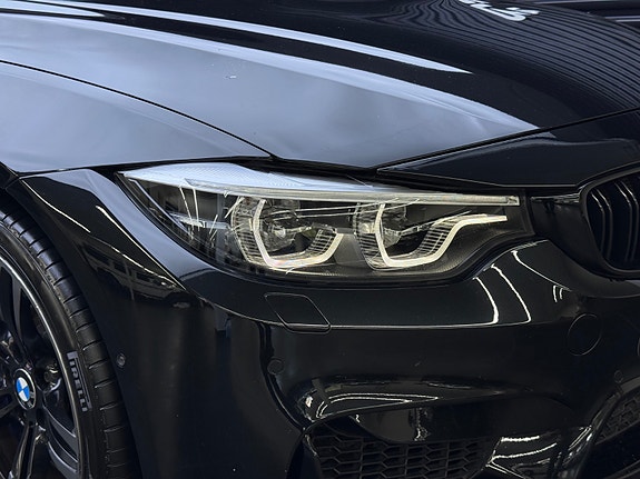 BMW M4 4 of 30