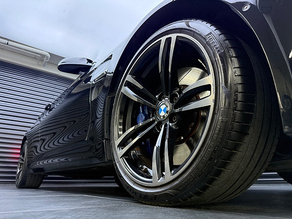 BMW M4 10 of 30