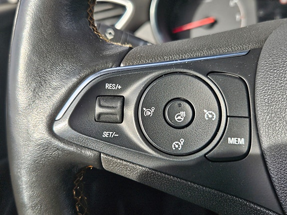 Opel Crossland X 10 of 18