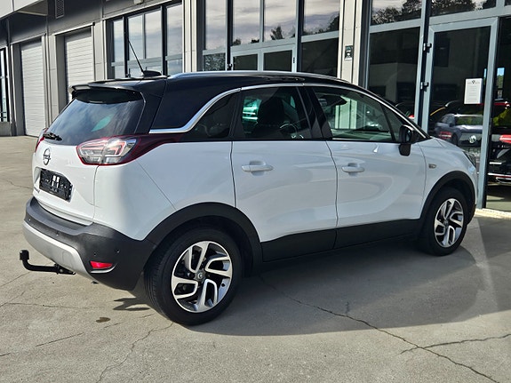 Opel Crossland X 4 of 18