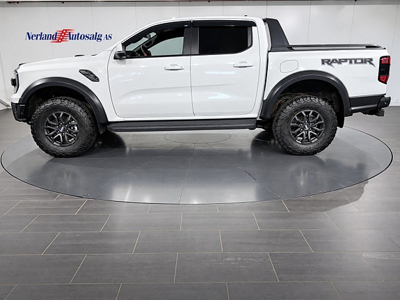 Ford Ranger Raptor 3 of 30