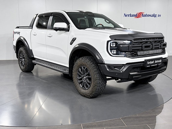 Ford Ranger Raptor 11 of 30