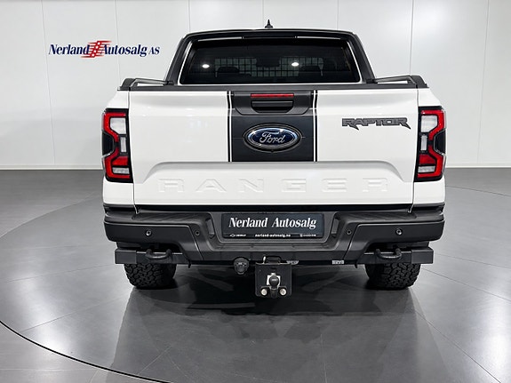 Ford Ranger Raptor 6 of 30