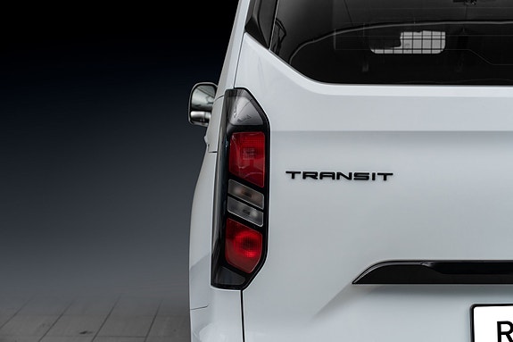 Ford Transit Custom 6 of 27