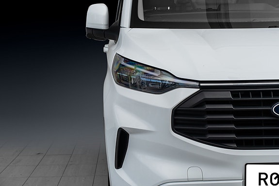 Ford Transit Custom 9 of 27