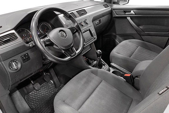 Volkswagen Caddy Maxi 6 of 17