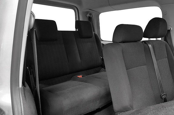 Volkswagen Caddy Maxi 13 of 17