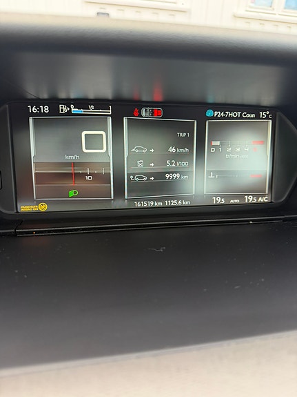 Citroen Grand C4 Picasso 24 of 30
