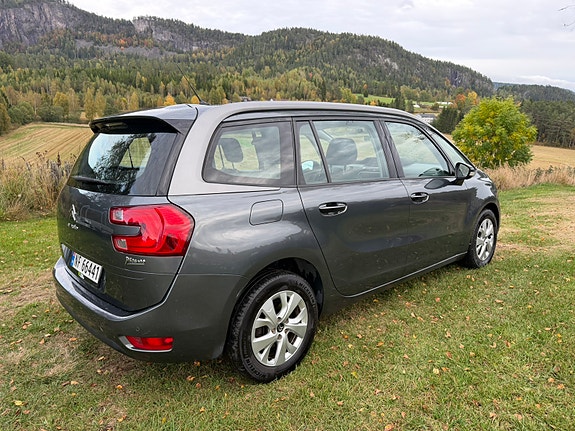 Citroen Grand C4 Picasso 8 of 30